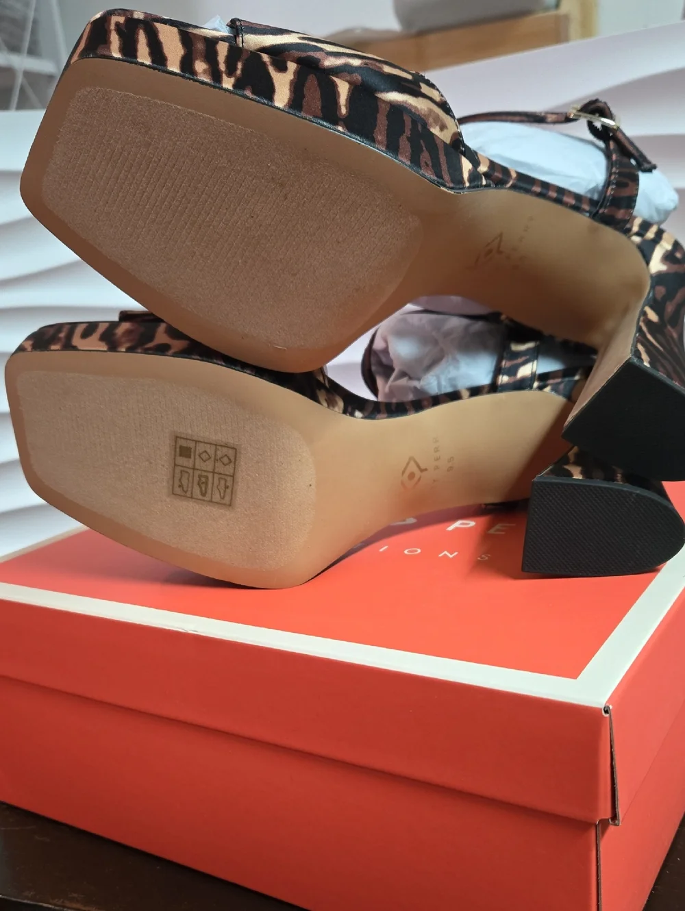 Katy Perry Collections The Square Open Sandal Liger Print Satin